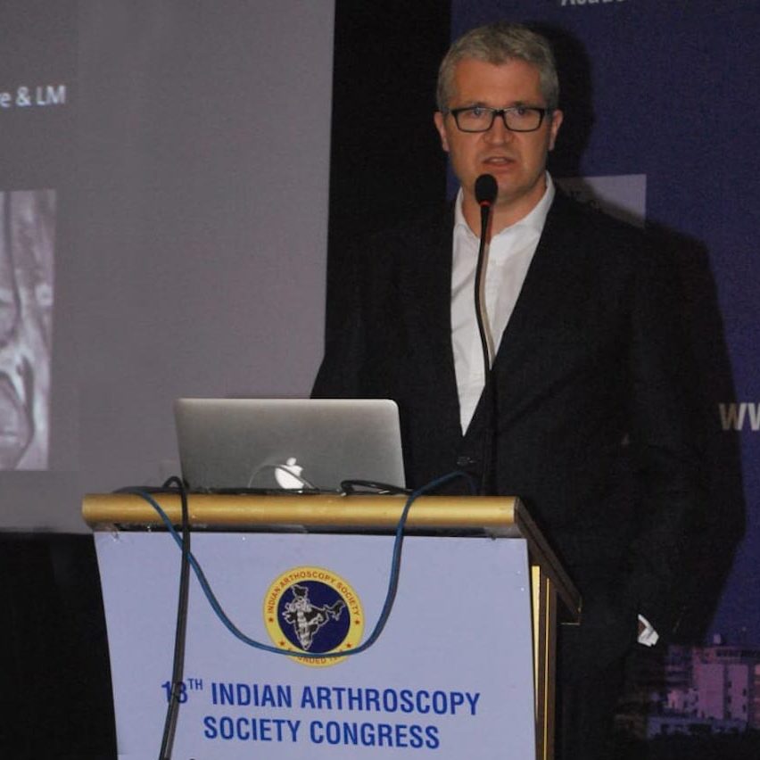 Prof Adrian Wilson speaking at the Indian Arthroscopy Society Congress